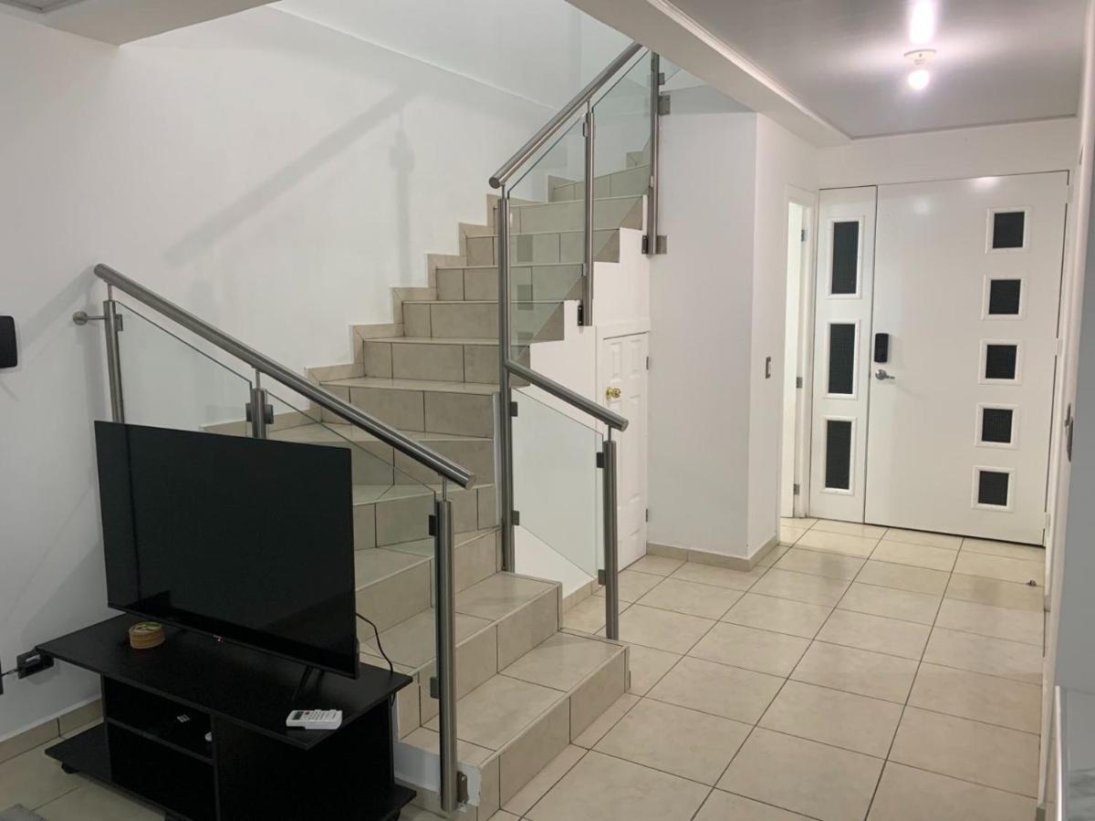 Comfortable And Roomy, In Sonsonate Exteriör bild