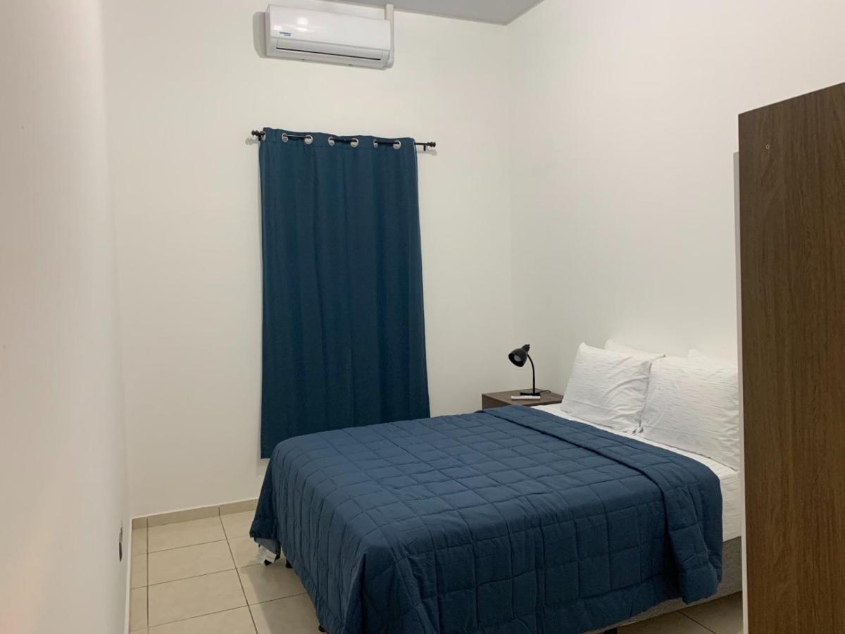 Comfortable And Roomy, In Sonsonate Exteriör bild