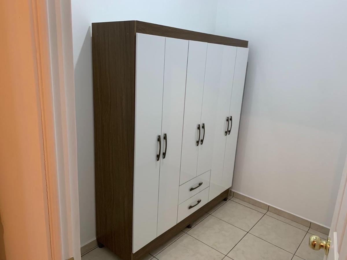Comfortable And Roomy, In Sonsonate Exteriör bild