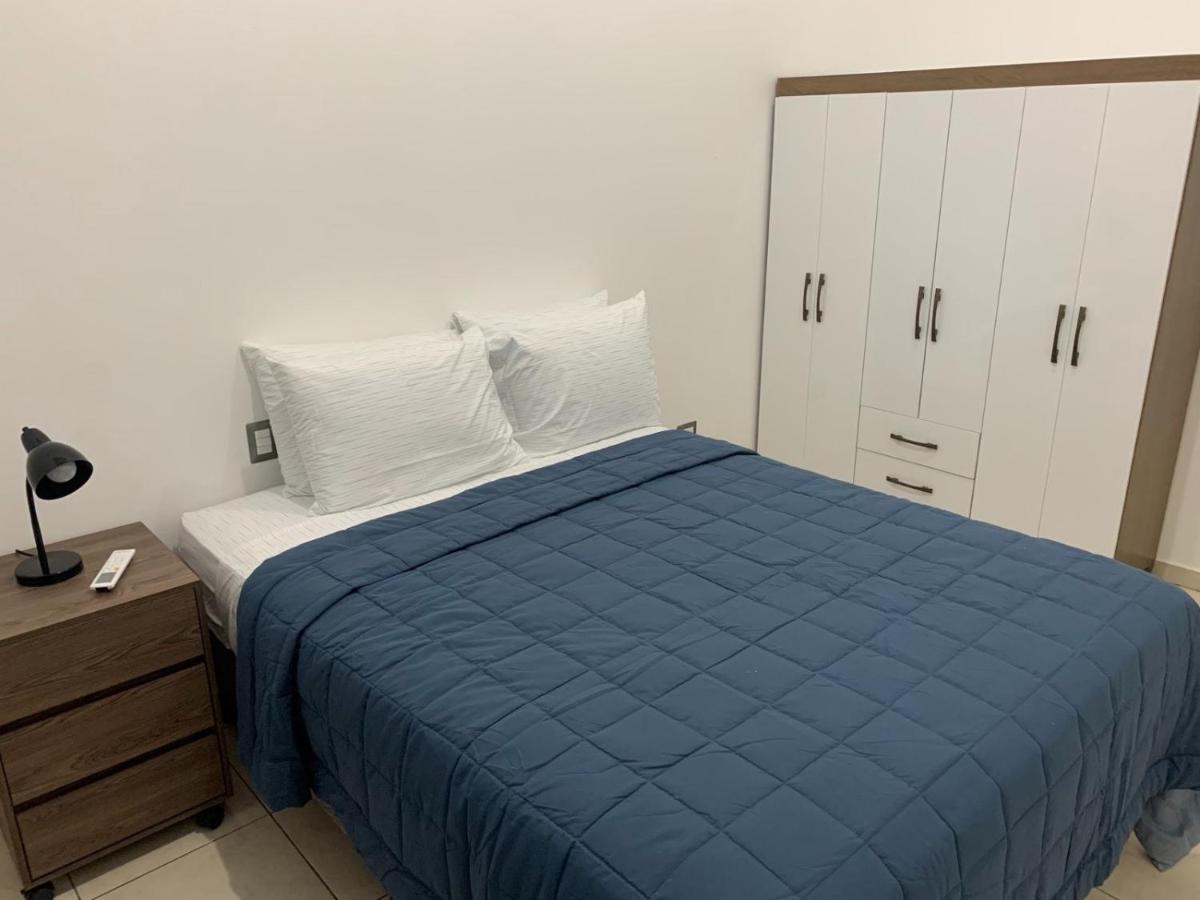 Comfortable And Roomy, In Sonsonate Exteriör bild